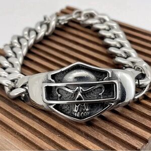 Skull Stainless Steel Men’s Chain Link Bracelet